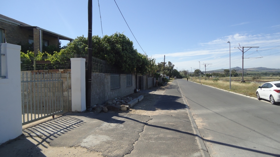 10 Bedroom Property for Sale in Croydon Western Cape